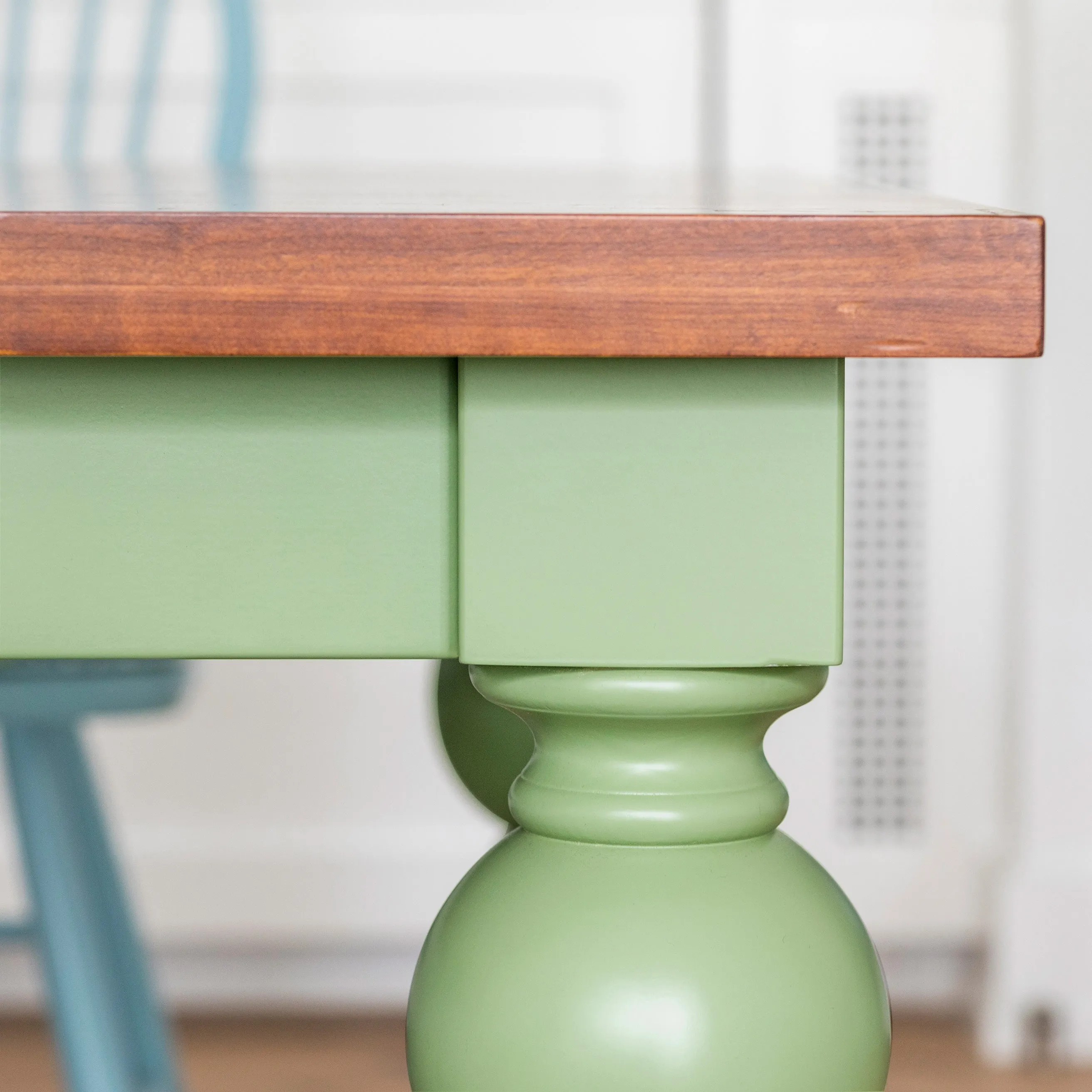 Frannie Farmhouse Dining Table