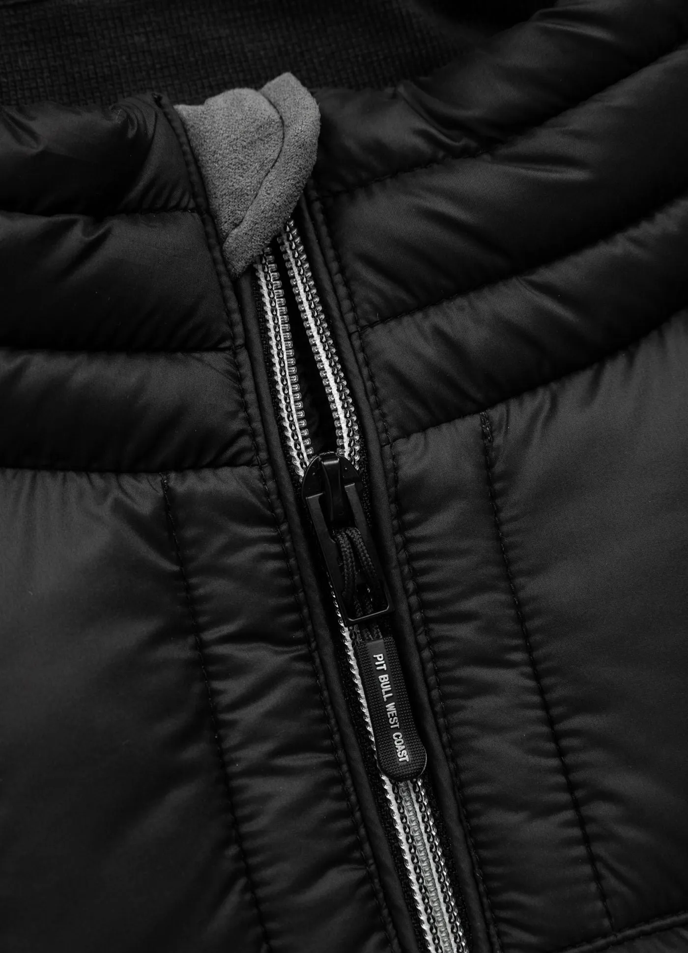 Granger Vest - Black